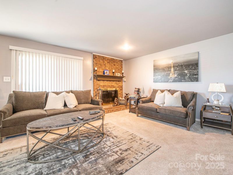 5719 Dockside Dr #1102, Charlotte, NC 28227