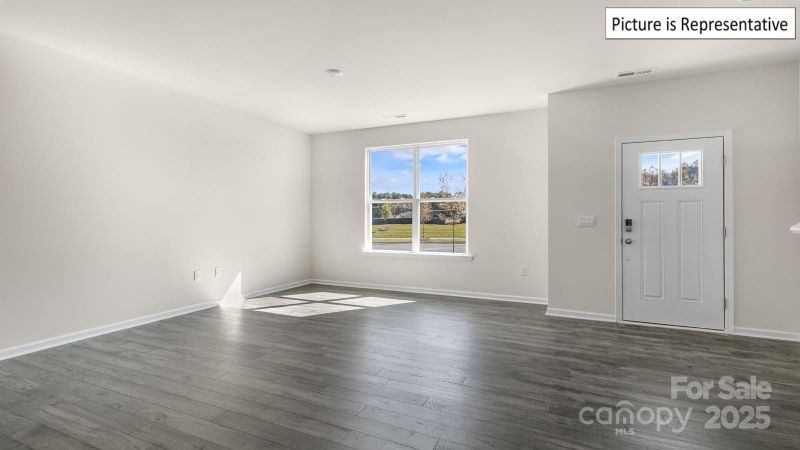 2040 Harlequin Dr, Indian Trail, NC 28079