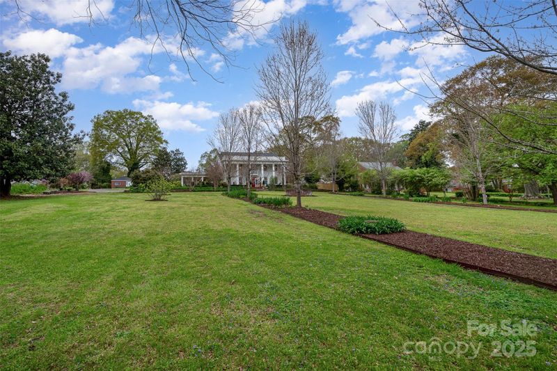 1313 S York Rd, Gastonia, NC 28052