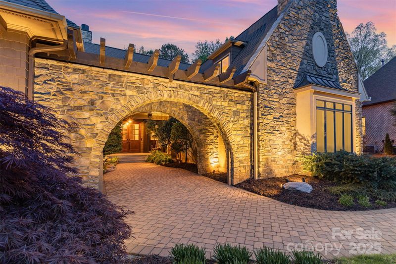 751 Mendenhall Ct, Fort Mill, SC 29715