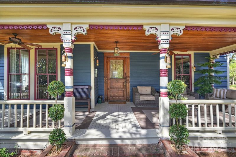 1331 Thomas Ave, Charlotte, NC 28205