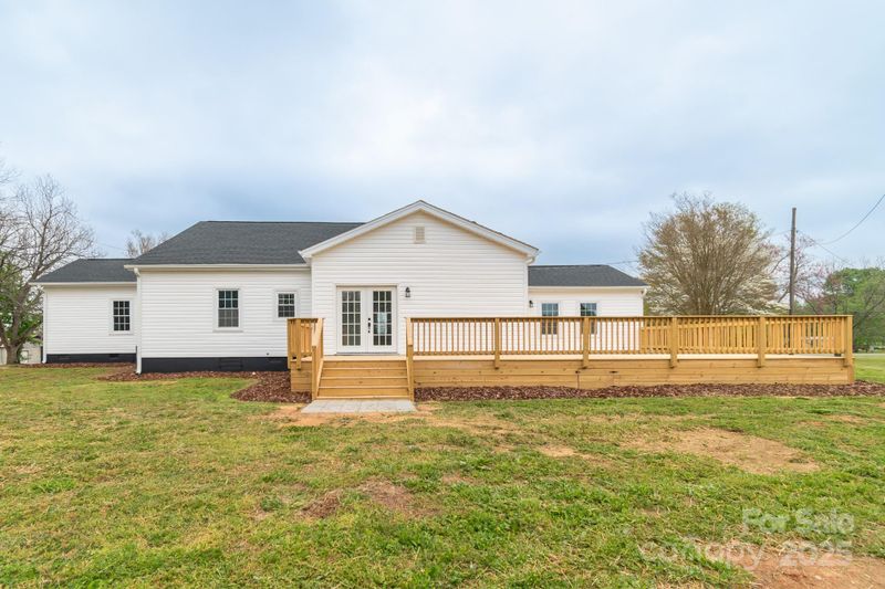 6462 Richburg Rd, Great Falls, SC 29055
