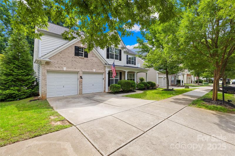 20827 Brinkley St, Cornelius, NC 28031