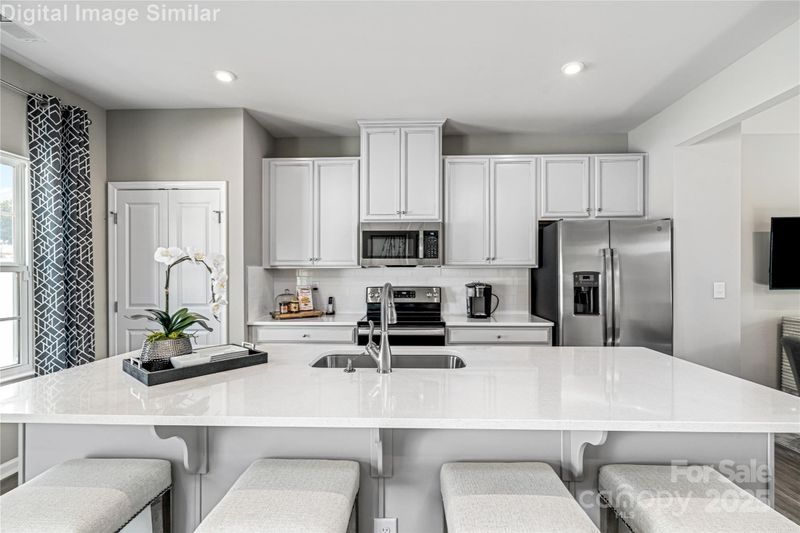 418 Serenity Cir, Cramerton, NC 28032
