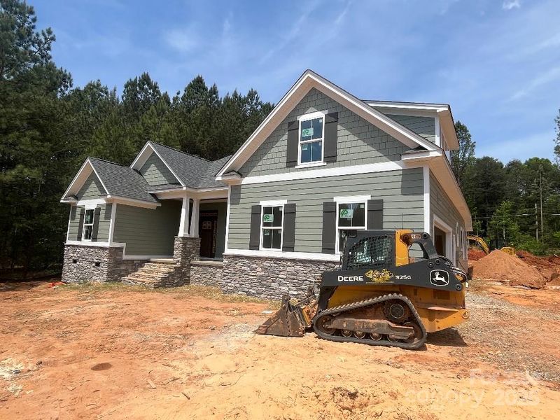 5947 Tipperary Dr, Denver, NC 28037