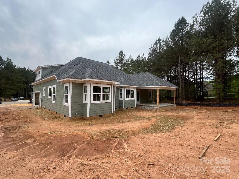 5947 Tipperary Dr, Denver, NC 28037