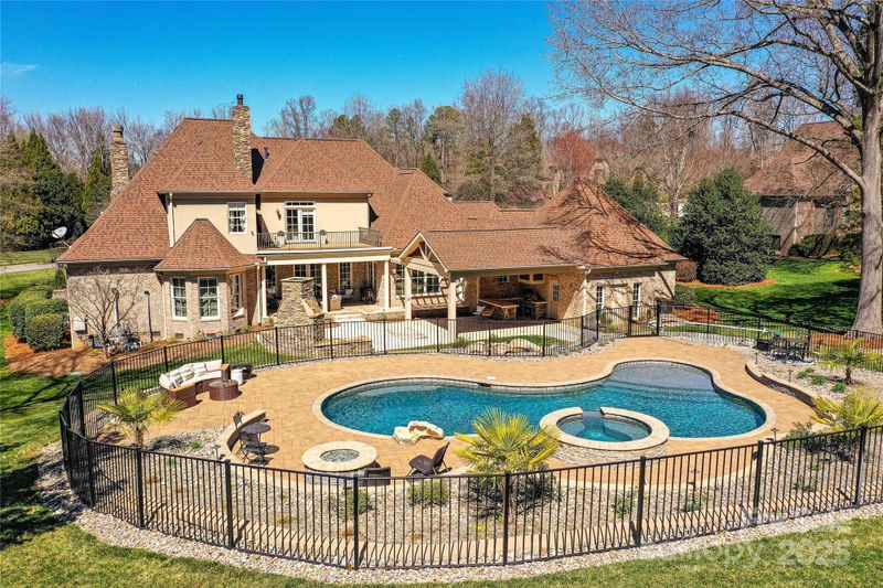 7295 Three Sisters Ln, Concord, NC 28027