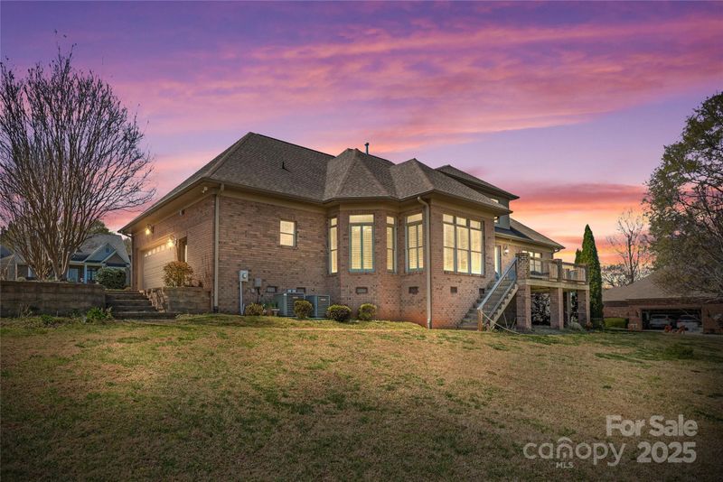 132 Patrick Ln, Mount Holly, NC 28120