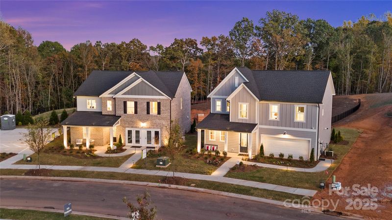 8009 Franklin Trail St, Mint Hill, NC 28227