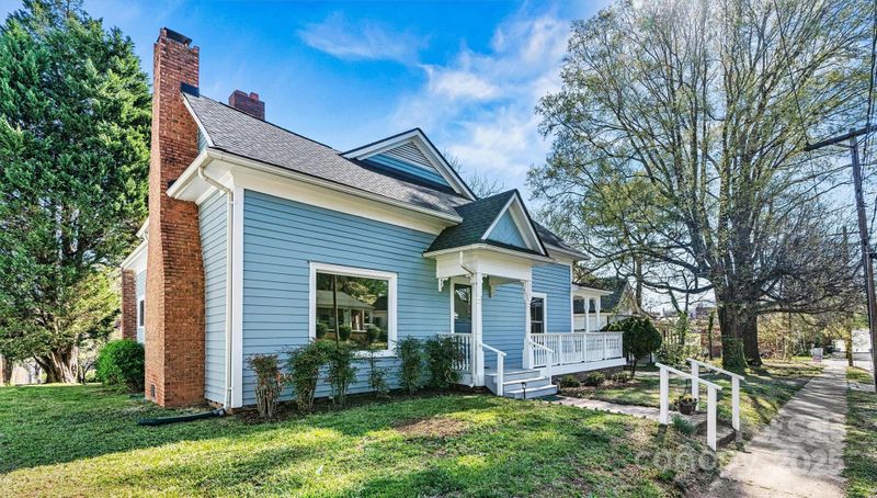 311 W Center Ave, Mooresville, NC 28115