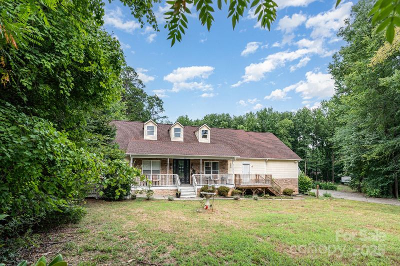 306 Nance Rd, Charlotte, NC 28214