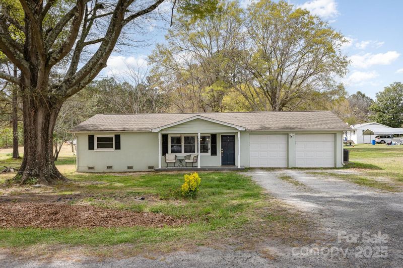 217 Cedarhurst Ln, Clover, SC 29710