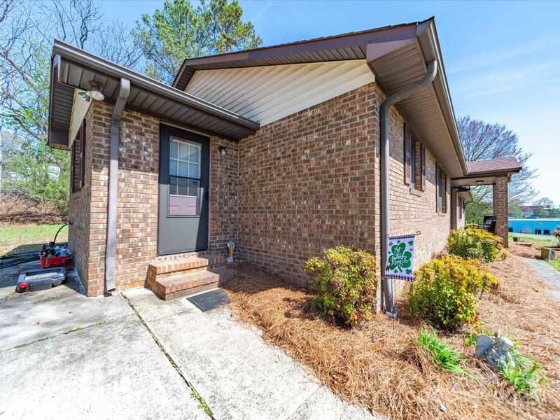 951 Page St, Mount Pleasant, NC 28124