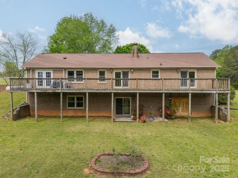 807 and 809 Sparrow Springs Rd, Kings Mountain, NC 28086