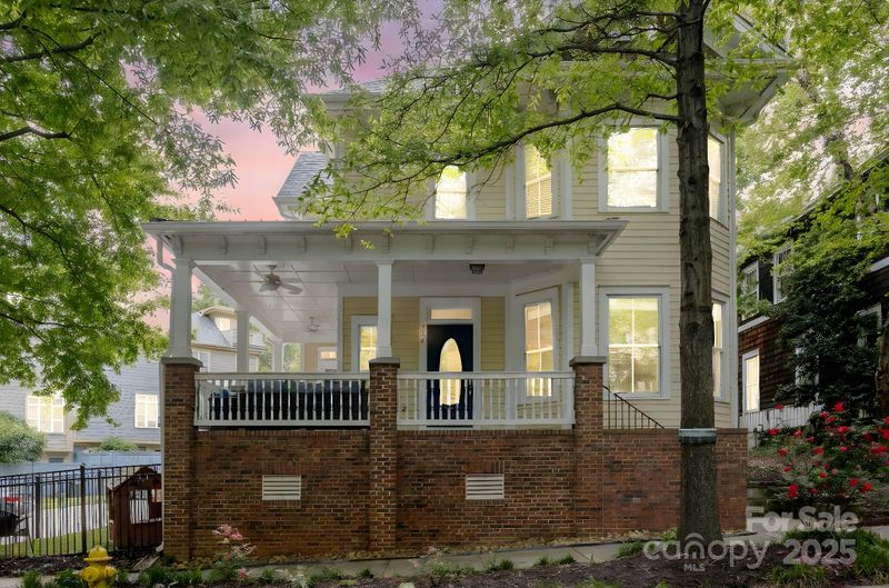 734 E 10th St, Charlotte, NC 28202