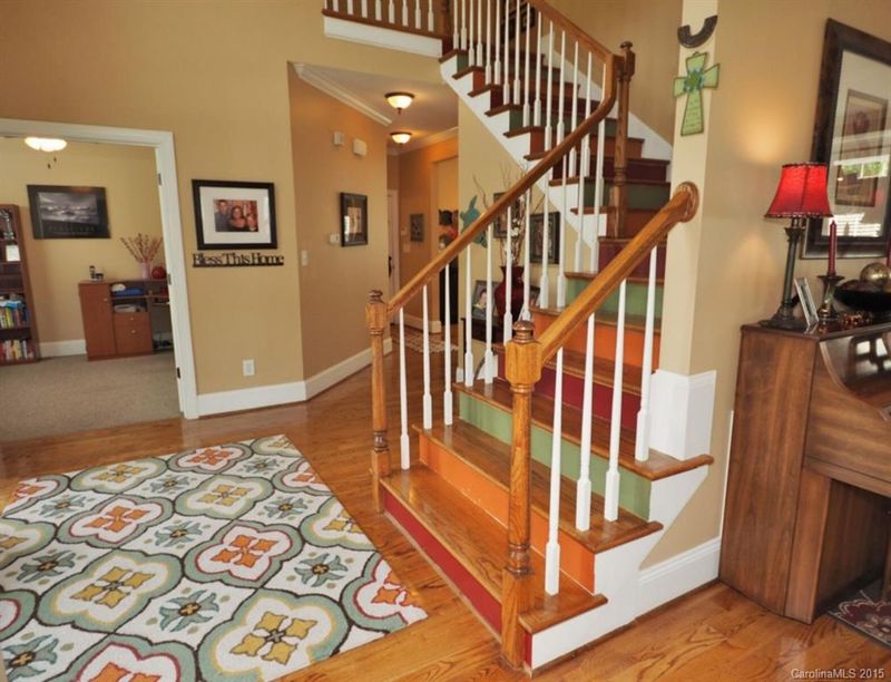 5832 Tipperary Dr, Denver, NC 28037