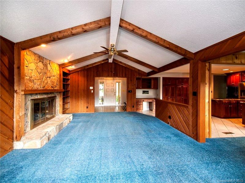 9534 Windy Gap Rd, Charlotte, NC 28278