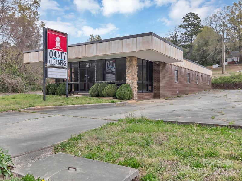 225 SE Branchview Dr SE, Concord, NC 28025