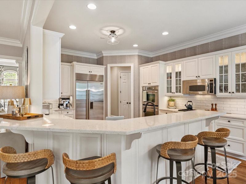 8912 Heydon Hall Cir, Charlotte, NC 28210