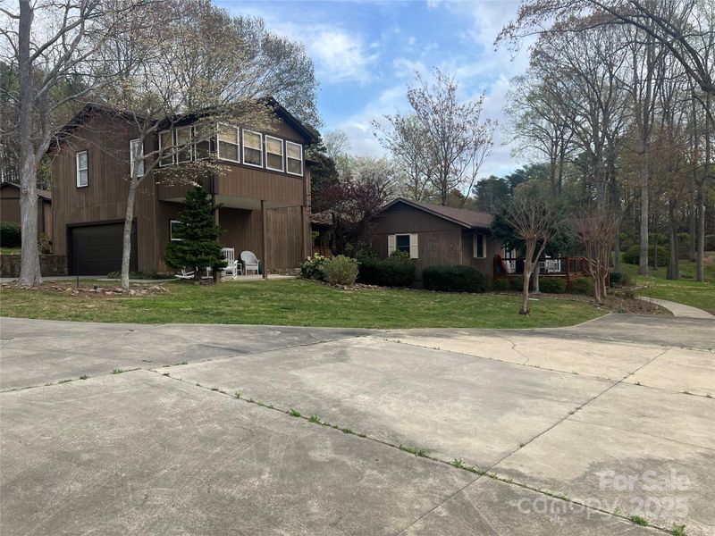 8115 Bridge View Cv, Sherrills Ford, NC 28673