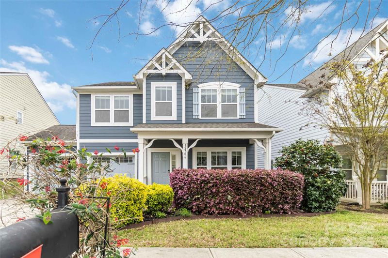 12706 Ballyliffin Dr, Pineville, NC 28134