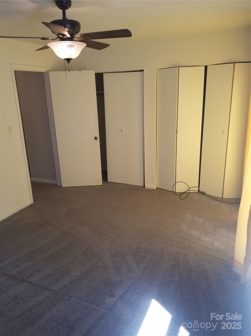 9156 Black Heath Cir, Charlotte, NC 28214