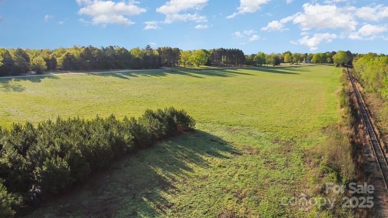 2233 Riverside Rd, Lancaster, SC 29720