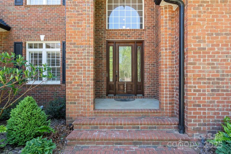 2840 Wheatfield Ct, Lincolnton, NC 28092