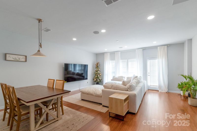 12036 Duke Lancaster Dr, Charlotte, NC 28277