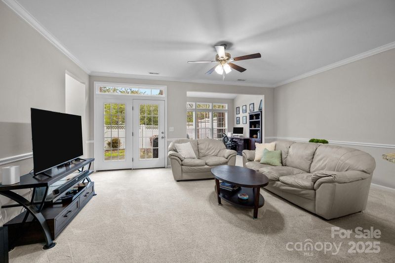 5216 Berkeley View Cir, Charlotte, NC 28277