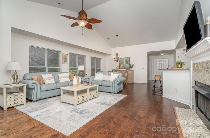 18643 Harborside Dr #36, Cornelius, NC 28031
