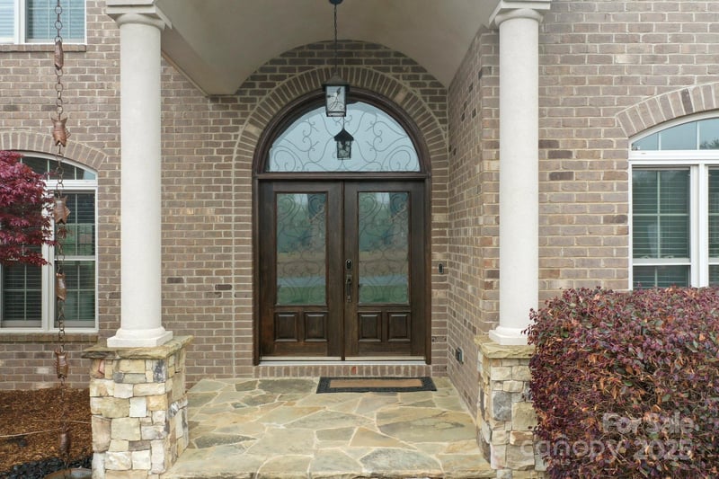 1012 Harper Lee Dr, Newton, NC 28658