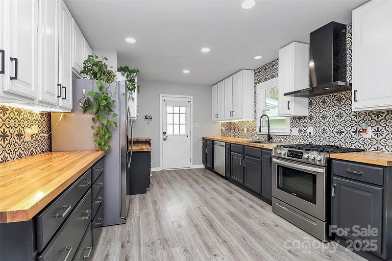 110 Shamrock St NE, Concord, NC 28025