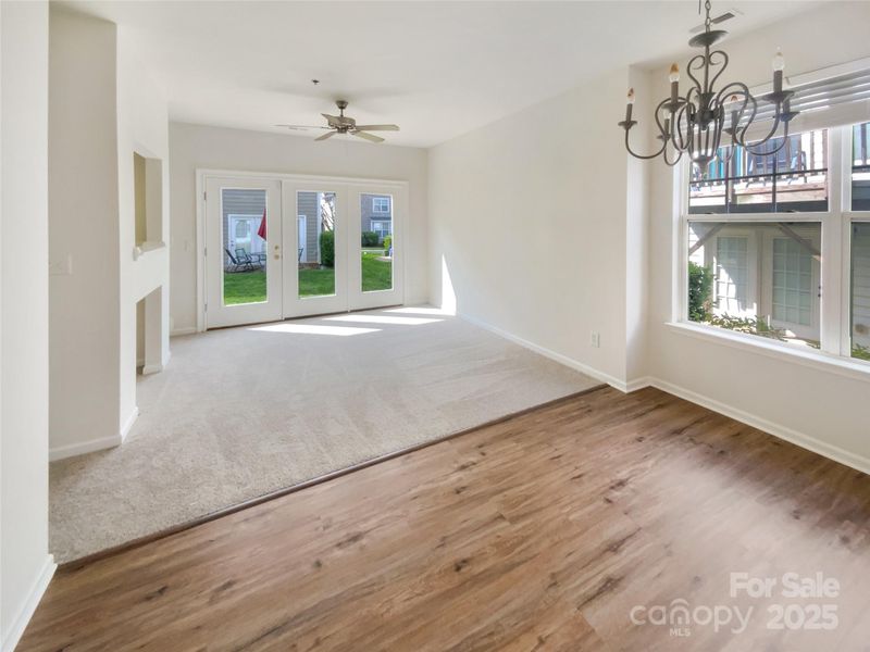 6525 Soapstone Dr, Charlotte, NC 28269