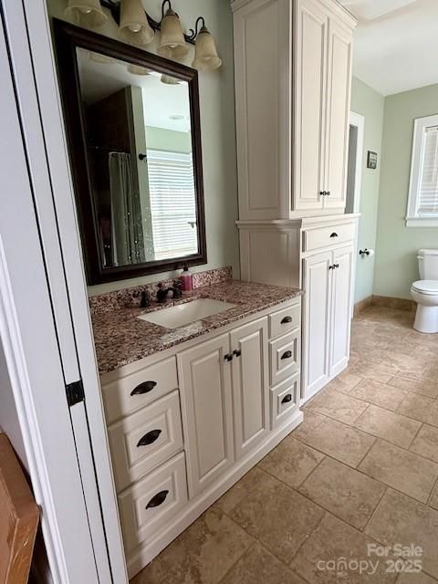 705 3rd Ave NW, Hickory, NC 28601