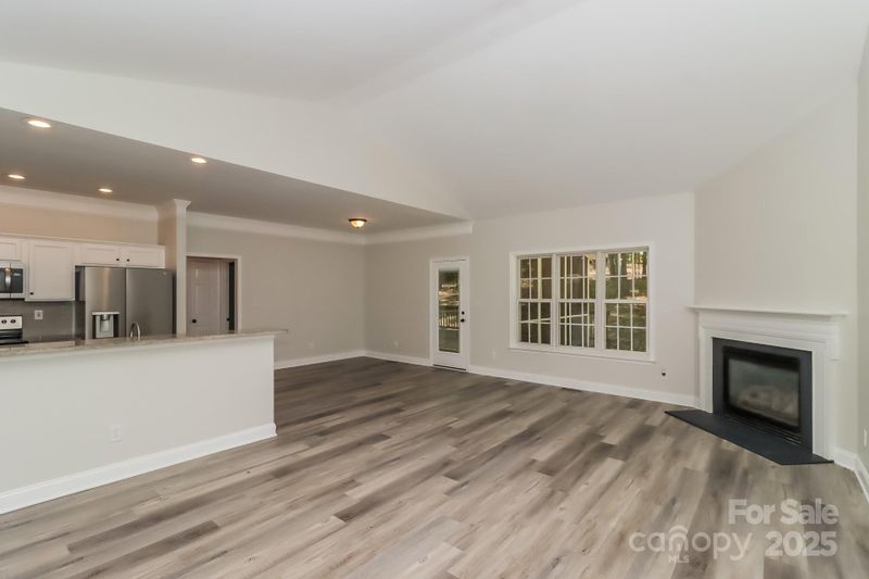 2104 Congress Ct, Kannapolis, NC 28083