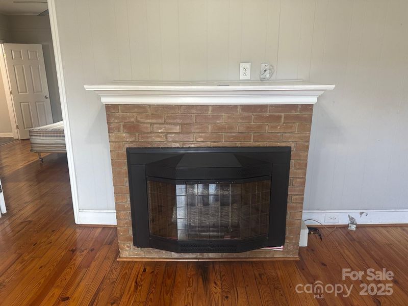 211 W 2nd St, Kershaw, SC 29067