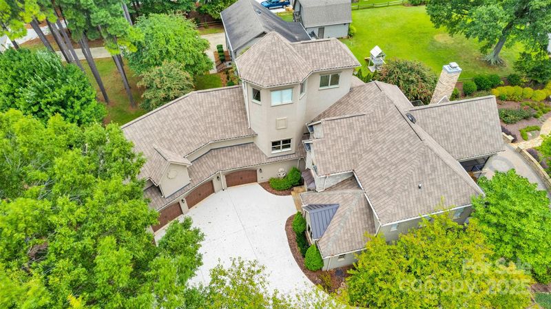 20428 Island Forest Dr, Cornelius, NC 28031