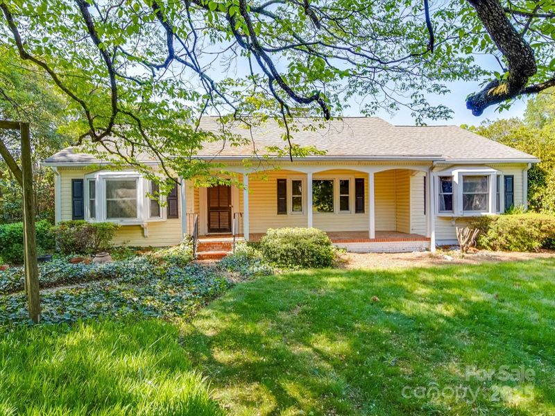 2326 Armstrong Cir, Gastonia, NC 28054