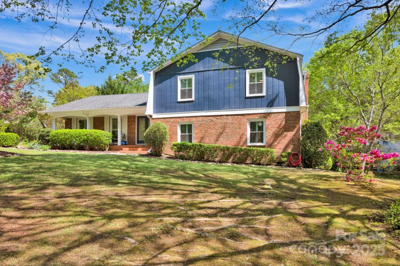 4937 Broken Saddle Ln, Charlotte, NC 28226