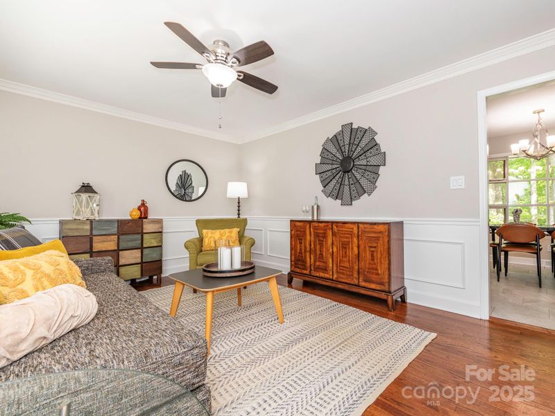 7024 Rockledge Dr, Charlotte, NC 28210