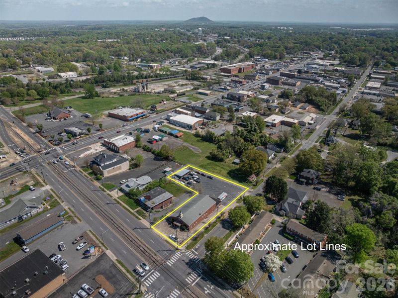 220 S Broad St, Gastonia, NC 28054