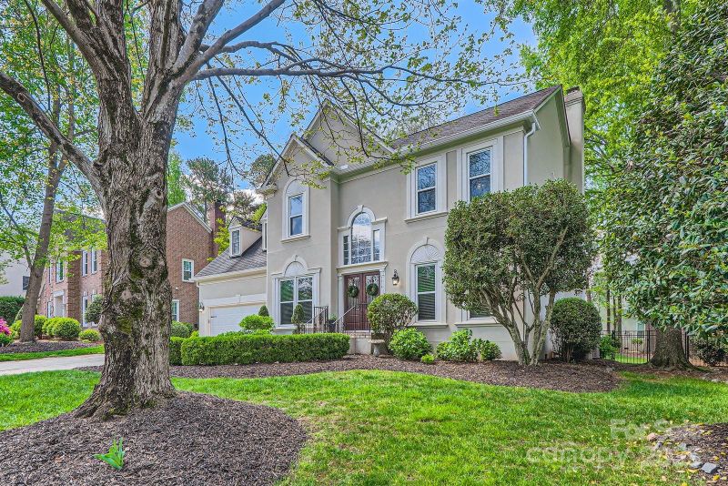7316 Versailles Ln, Charlotte, NC 28277
