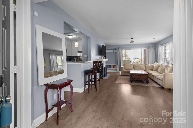1109 E Morehead St #22, Charlotte, NC 28204