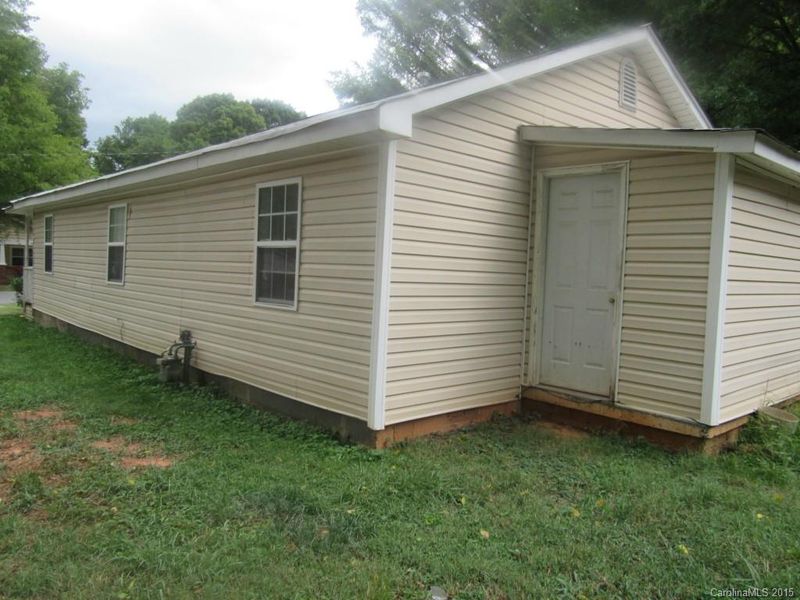 3601 Beaux St, Charlotte, NC 28208