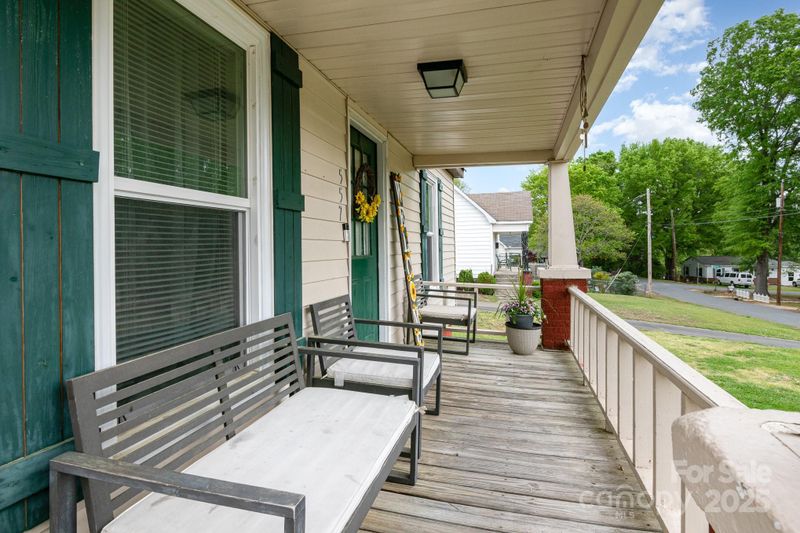 557 Hunter Ave, Kannapolis, NC 28083