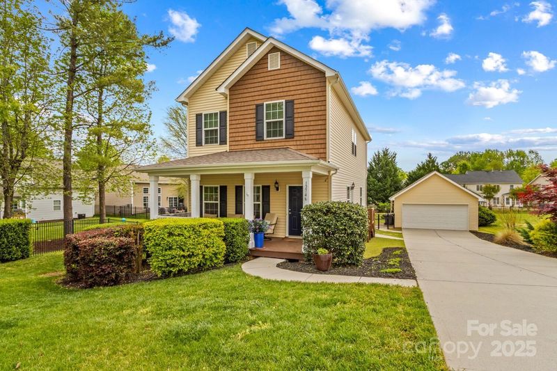 12746 Bravington Rd, Huntersville, NC 28078