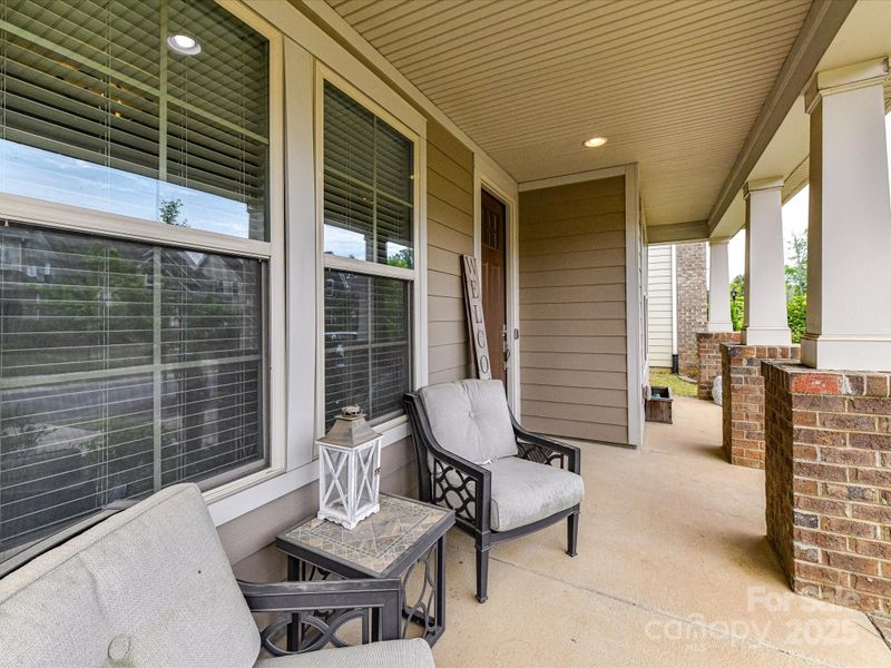 6433 Raffia Rd, Charlotte, NC 28277