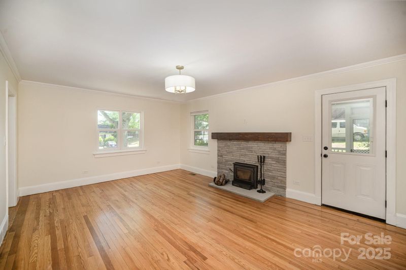 45 Mckinnon Ave NE, Concord, NC 28025