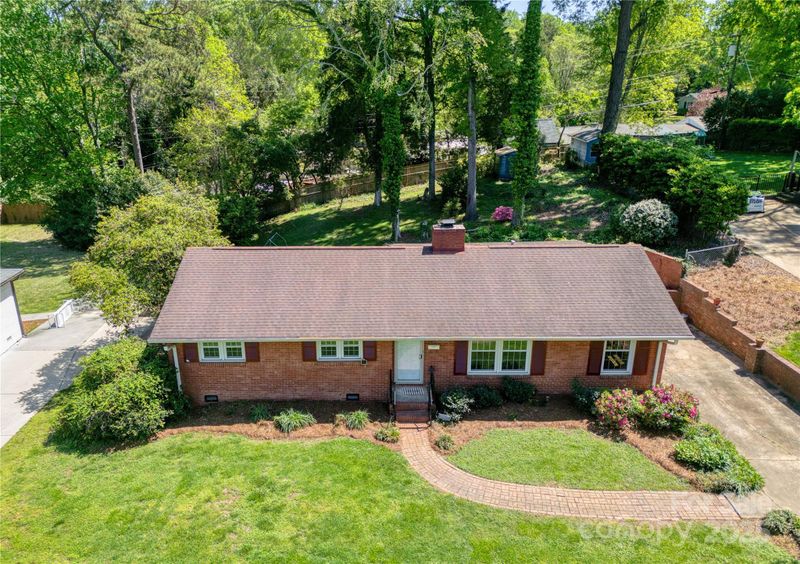 4925 Seacroft Rd, Charlotte, NC 28210